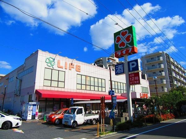 ライフ歌島店：105m