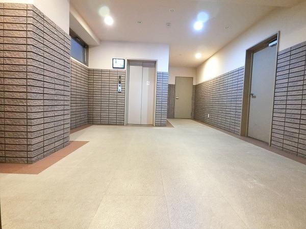 リバースクウェア103 ロビー