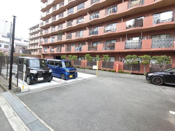 タイガーアネックス 駐車場