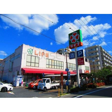 ライフ歌島店：206m