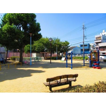 アドバンス大阪ヴェンティ 周辺環境写真5 加島中央公園：665m