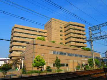 大阪市立十三市民病院：660m