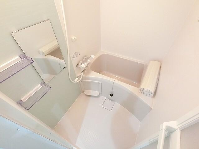 大阪市西淀川区出来島アパート バス／シャワー