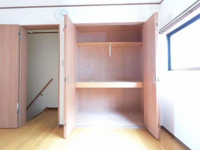 大阪市西淀川区御幣島一戸建 収納