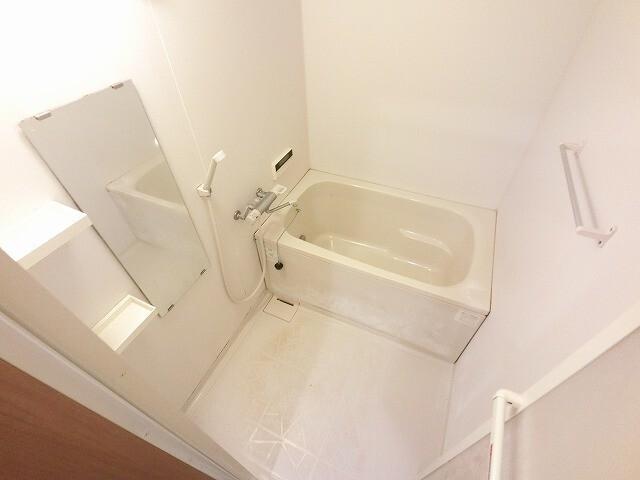 大阪市西淀川区御幣島一戸建 バス／シャワー