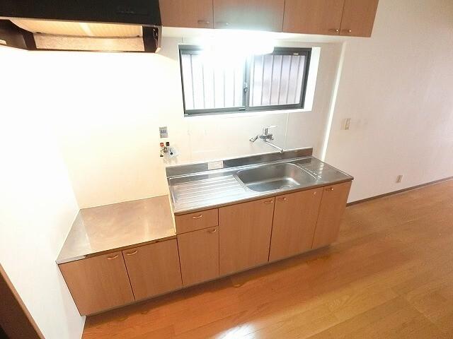 大阪市西淀川区御幣島一戸建 キッチン