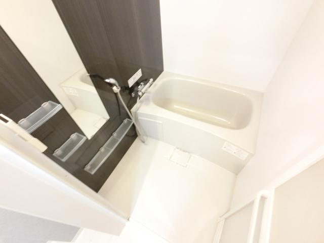 大阪市西淀川区福町アパート バス／シャワー