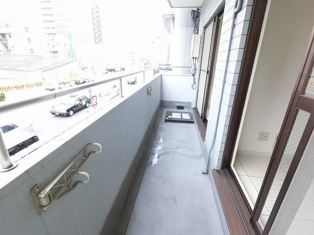 大阪市淀川区新北野マンション バルコニー