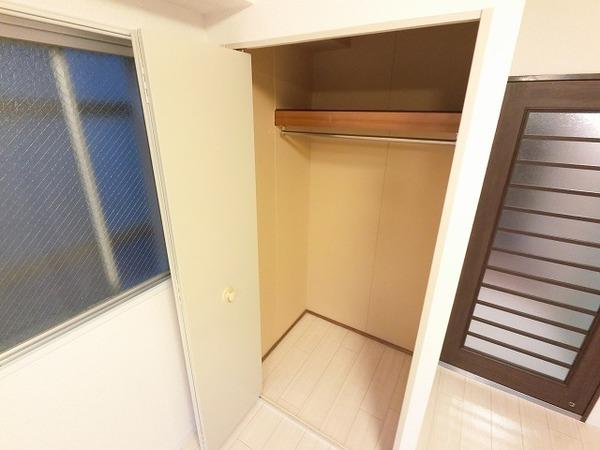 エクセランス梅田西 収納