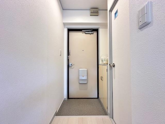 ハイツヤマト 玄関