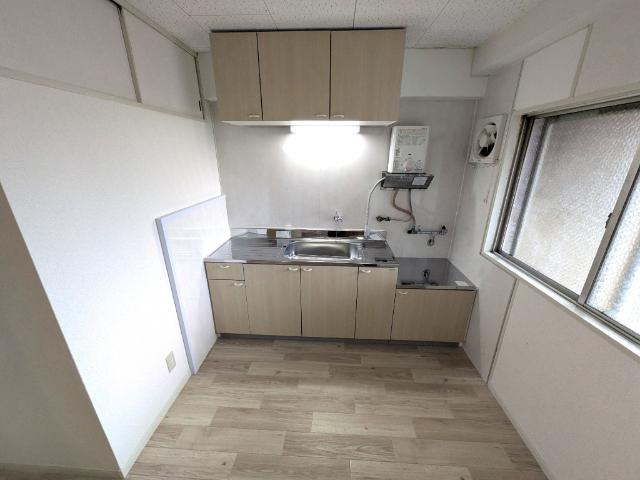 毛利マンション キッチン