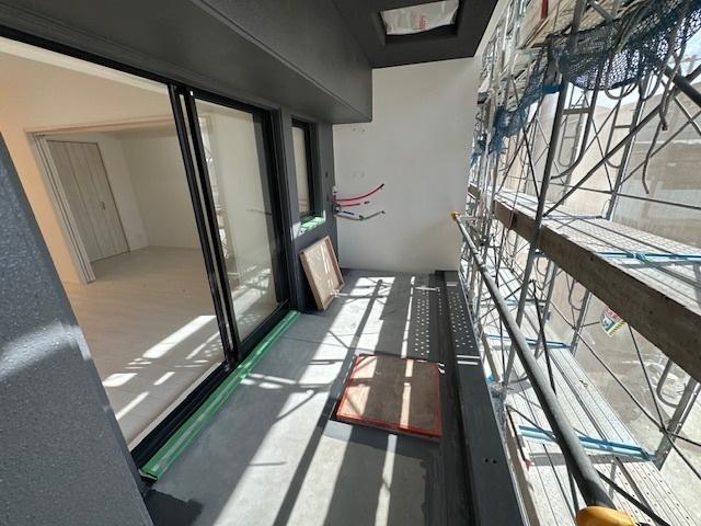 スプランディッド大阪NAMBA　LINE バルコニー