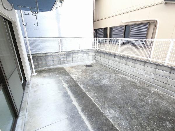成起マンション バルコニー