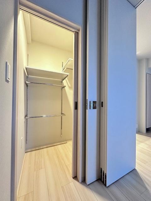 リビオレゾン塚本ステーションプレミア 収納