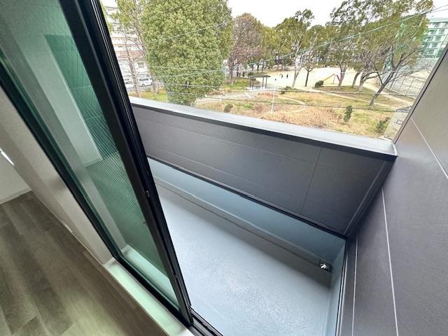 Royal Residence 大和田パークフロント バルコニー