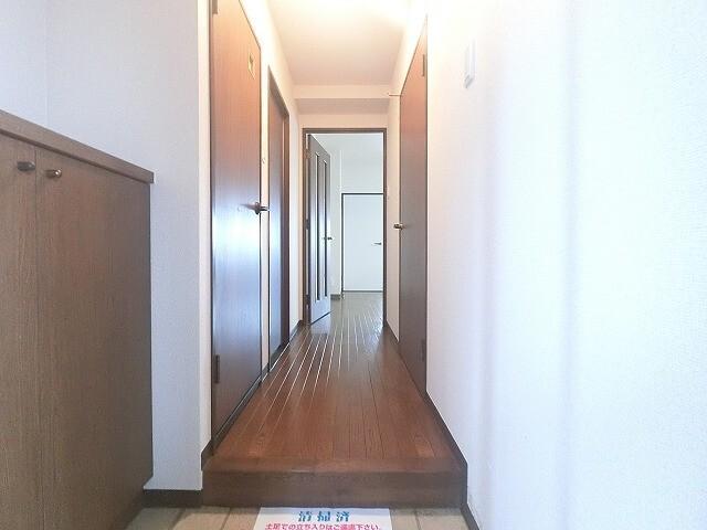 K.1st 玄関