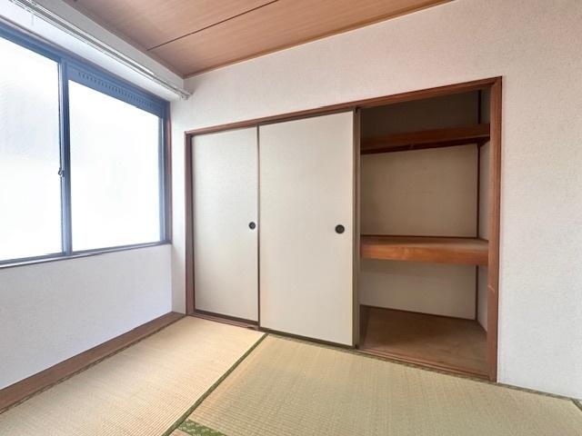 アブニール 収納