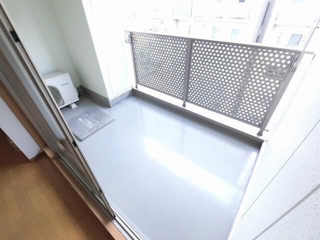 大阪市淀川区十三元今里マンション バルコニー