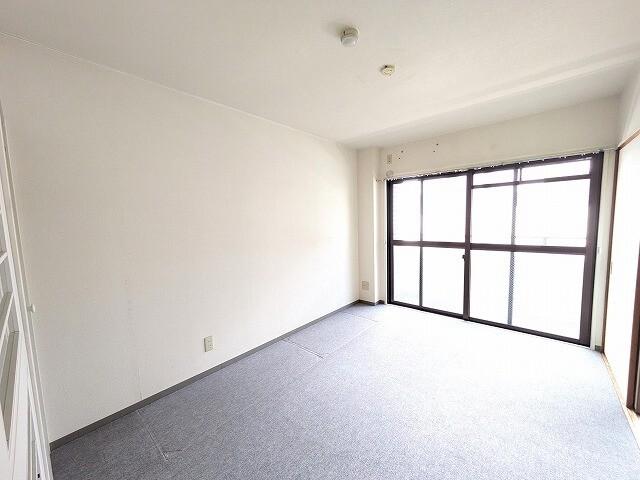 ロイヤルハイツ新北野Ⅱ 部屋画像