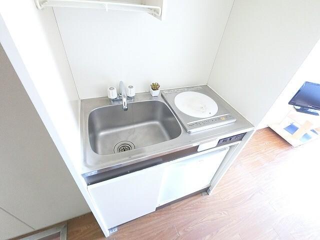大阪市淀川区十三元今里マンション キッチン