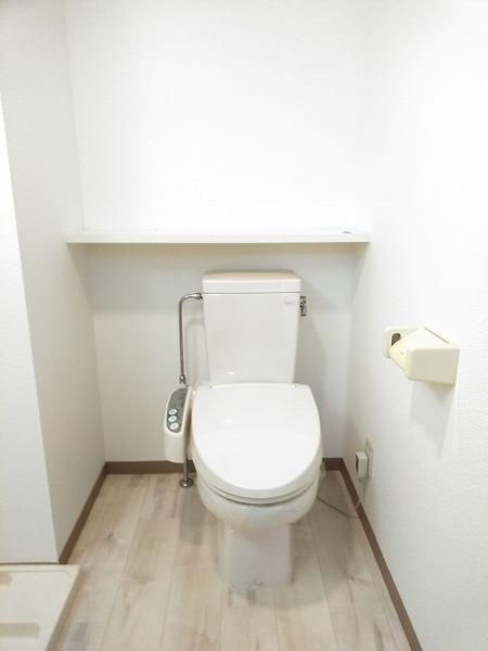 メゾンエトワル トイレ
