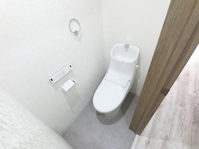 アート塚本 トイレ