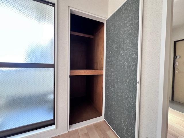 レジデンス三津屋 収納