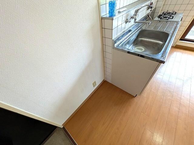越知マンション 玄関