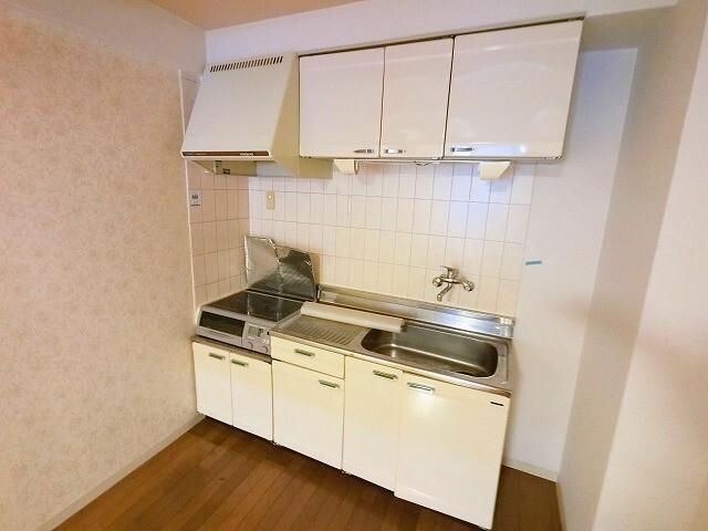 大阪市西淀川区柏里マンション キッチン