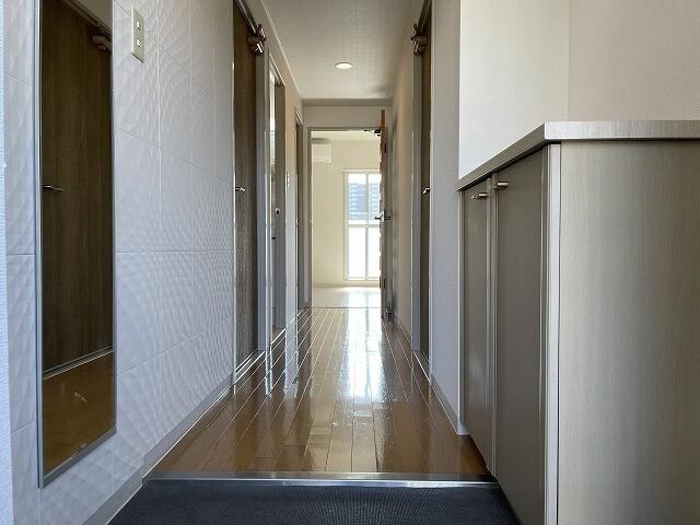 Ｋ＆Ｔ御幣島マンション 玄関