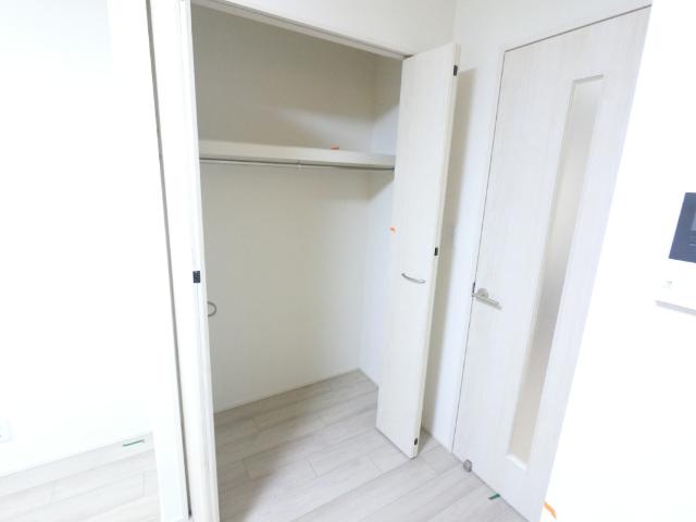 フジパレス出来島EASTⅡ番館 収納
