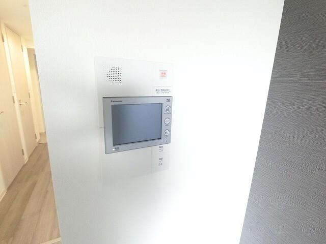 プレサンス塚本ベラビィ セキュリティ