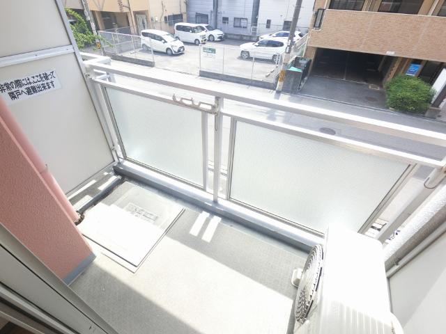デ・リード塚本駅前 バルコニー