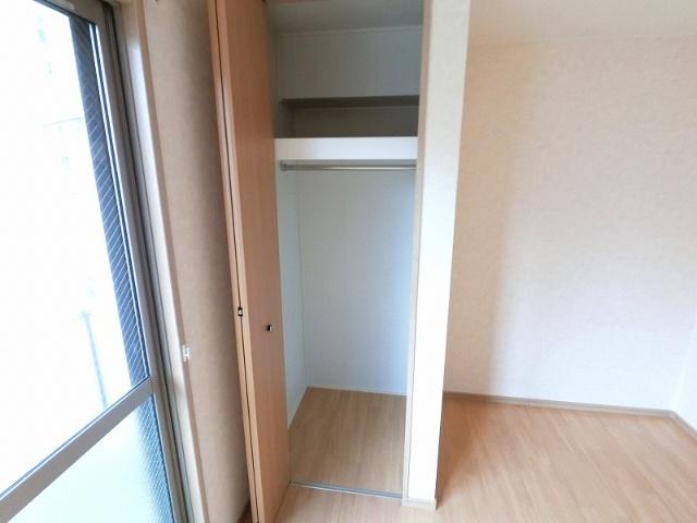 ラフィネ姫島 収納