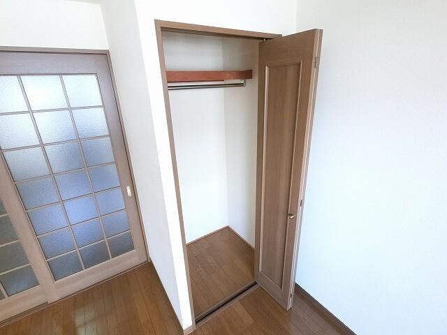 アニマート姫島 収納