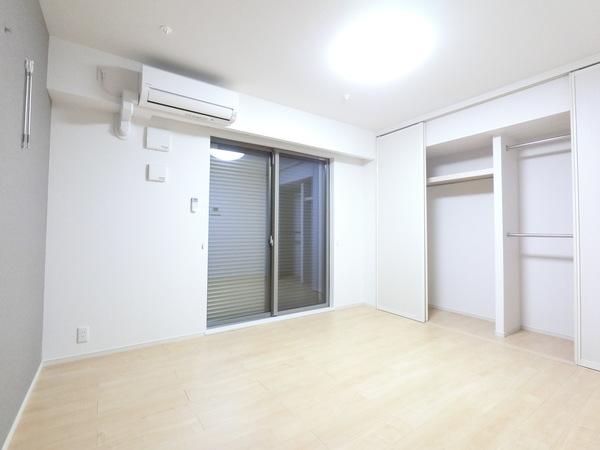 クレスト神崎川 収納