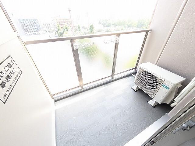 エグゼ大阪NORTHゲート バルコニー
