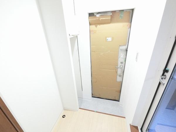 クレア大和田 玄関