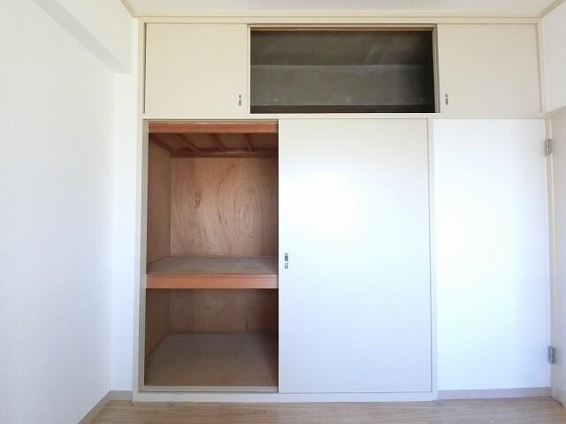 リブラン新北野 収納