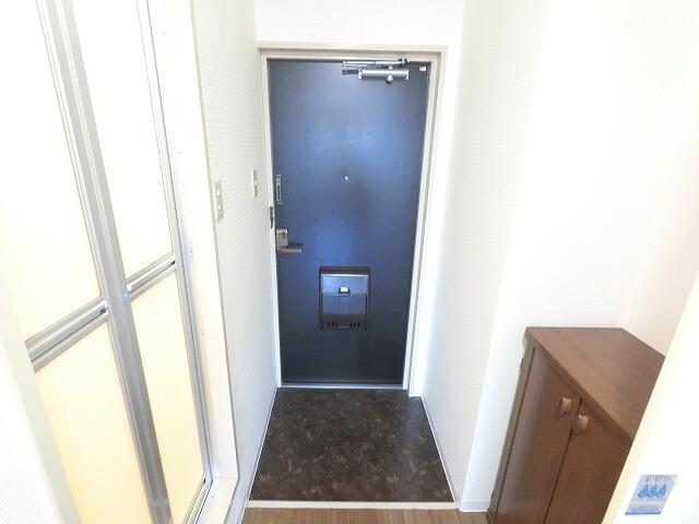 フレンドハイツ塚本 玄関