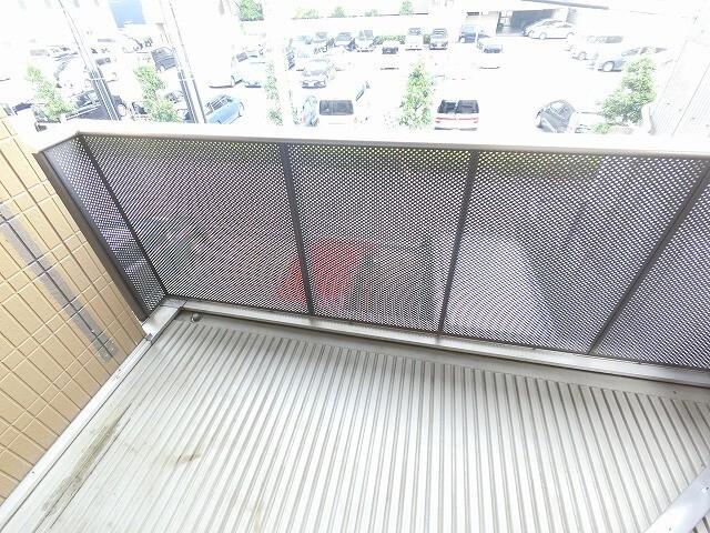 シャーメゾン田川北 バルコニー