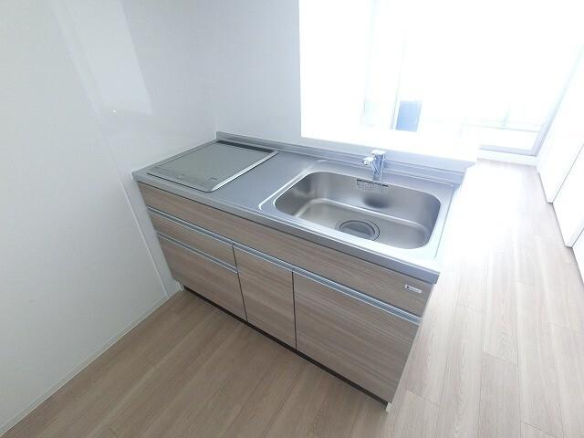 セレニテ十三ミラク キッチン