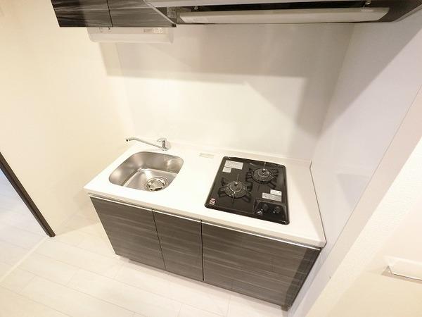 セオリー大阪アーバンレスト キッチン