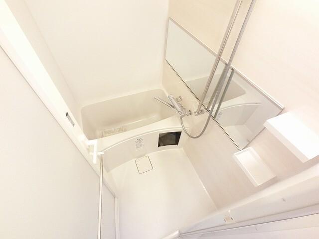 スプランディッド十三本町 バス／シャワー