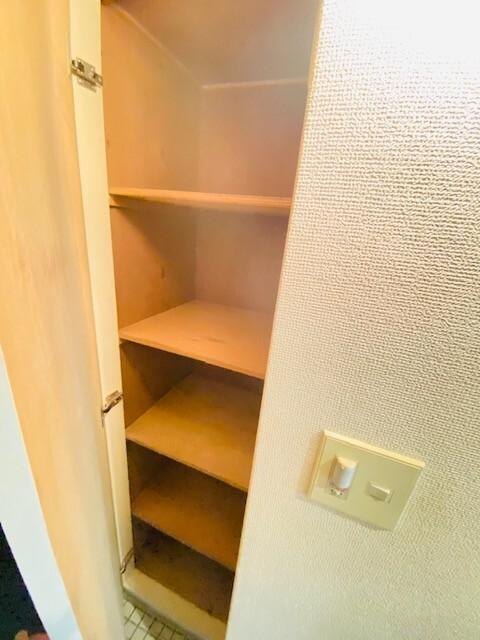 クローバー御幣島 収納