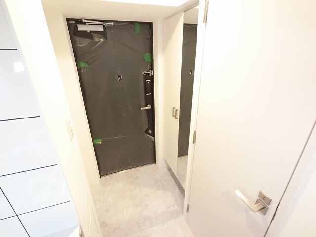 エスリード大阪プライムゲート 玄関
