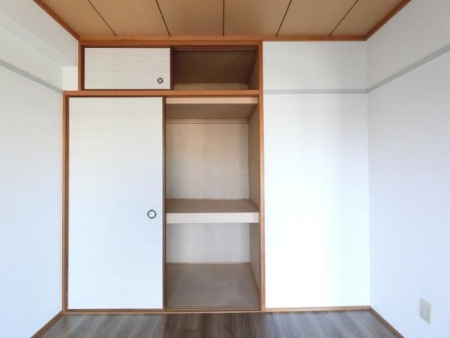 サンモール小坂 収納