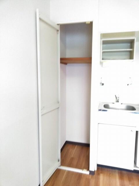 ダイアパレス塚本Ⅱ 収納