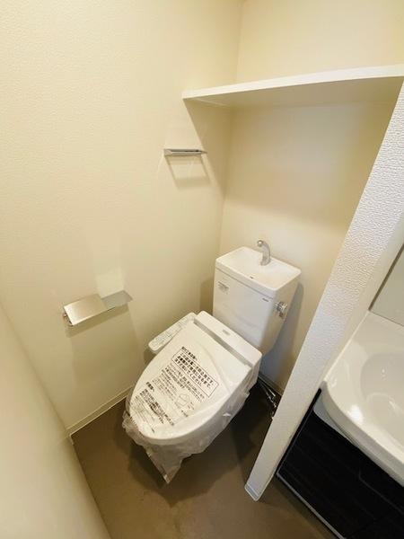 セオリー大阪フルール トイレ