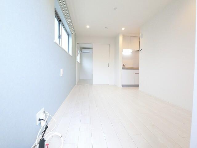大阪市西淀川区千舟アパート リビング